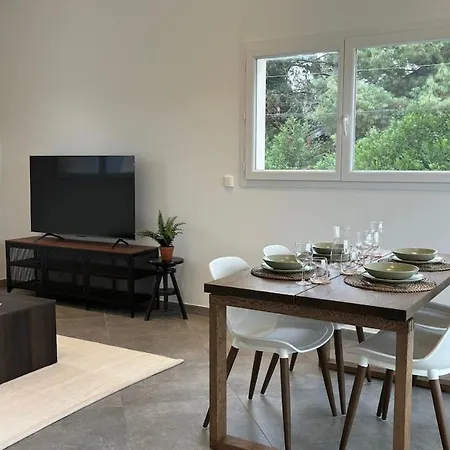 Le Spacieux Au Dernier Etage Avec Vue Degagee