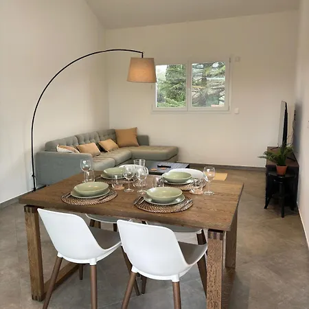 Le Spacieux Au Dernier Etage Avec Vue Degagee *